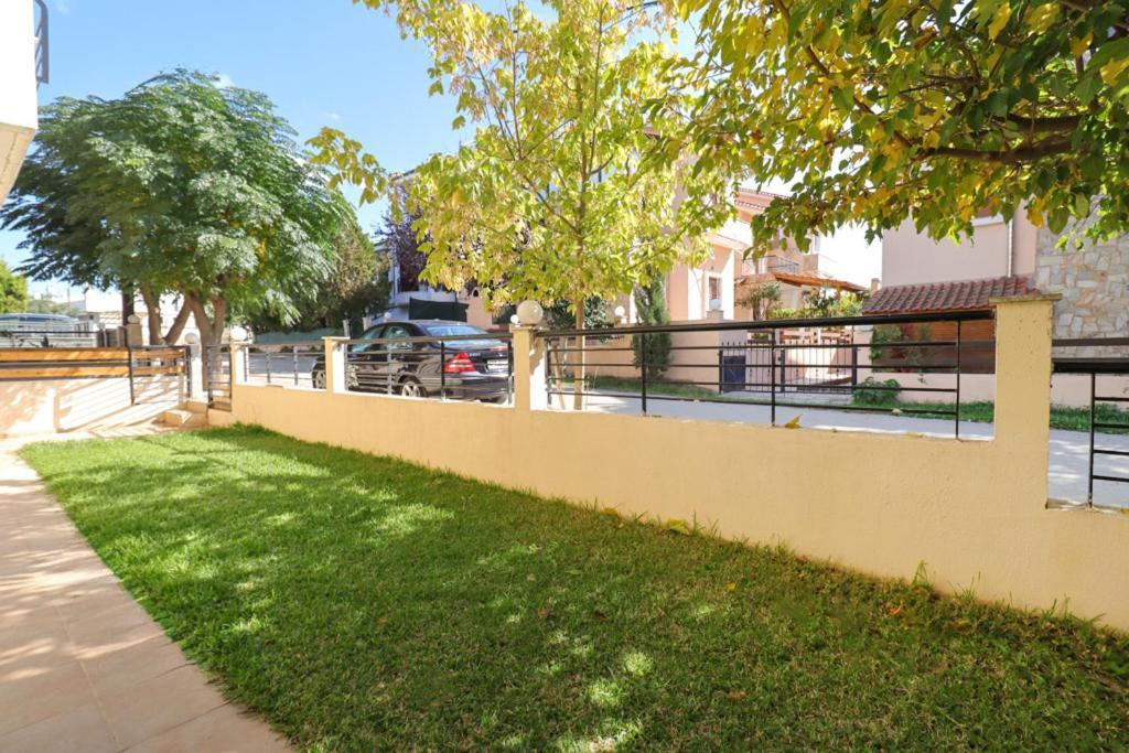 Guedin Sea Side Maisonette, *